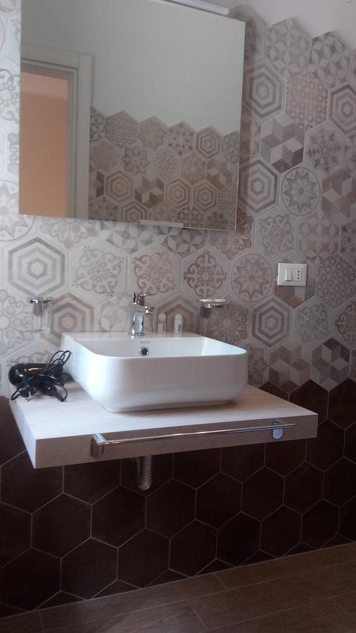 La Gioia Di Sicilia B&B 阿沃拉 外观 照片