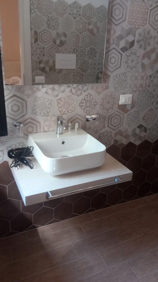 La Gioia Di Sicilia B&B 阿沃拉 外观 照片