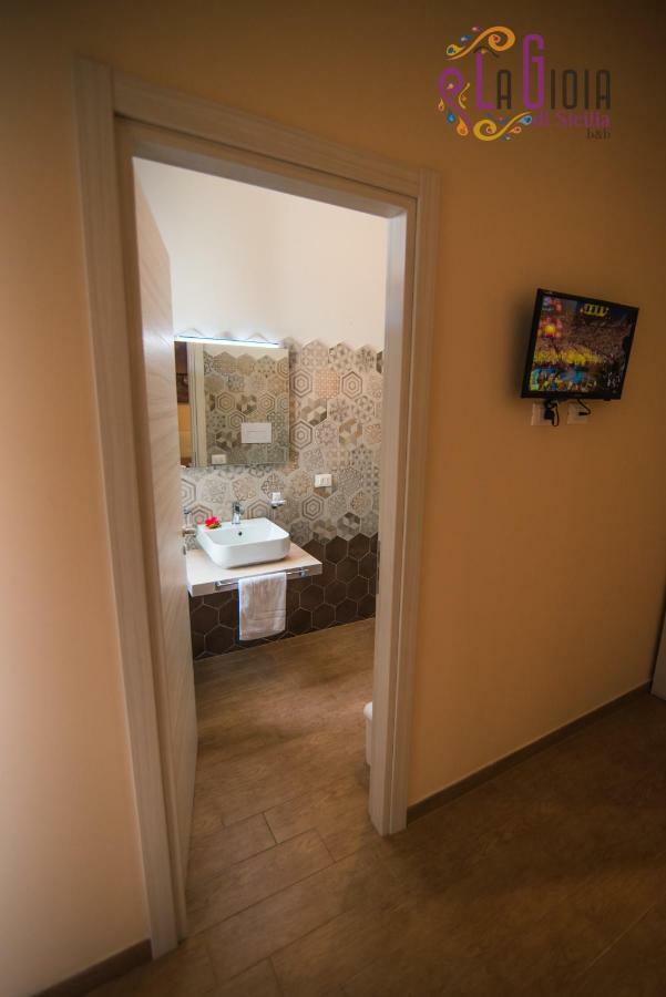 La Gioia Di Sicilia B&B 阿沃拉 外观 照片